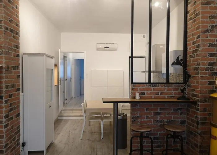 Appartement T2 48 M2 Independant Parking Public Gratuit A Proximite